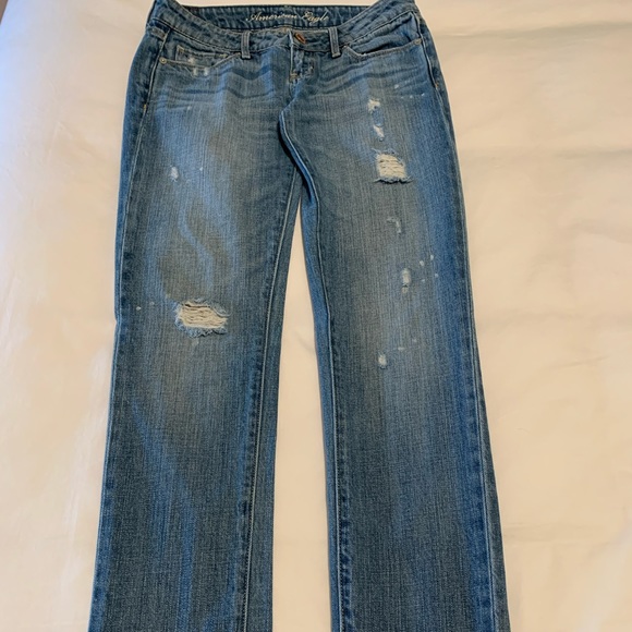 American Eagle distressed skinny jeans